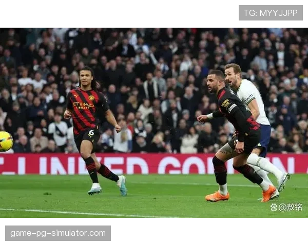 澳大利亚教练战术风格植入 高位逼抢体系对球员体能要求极高